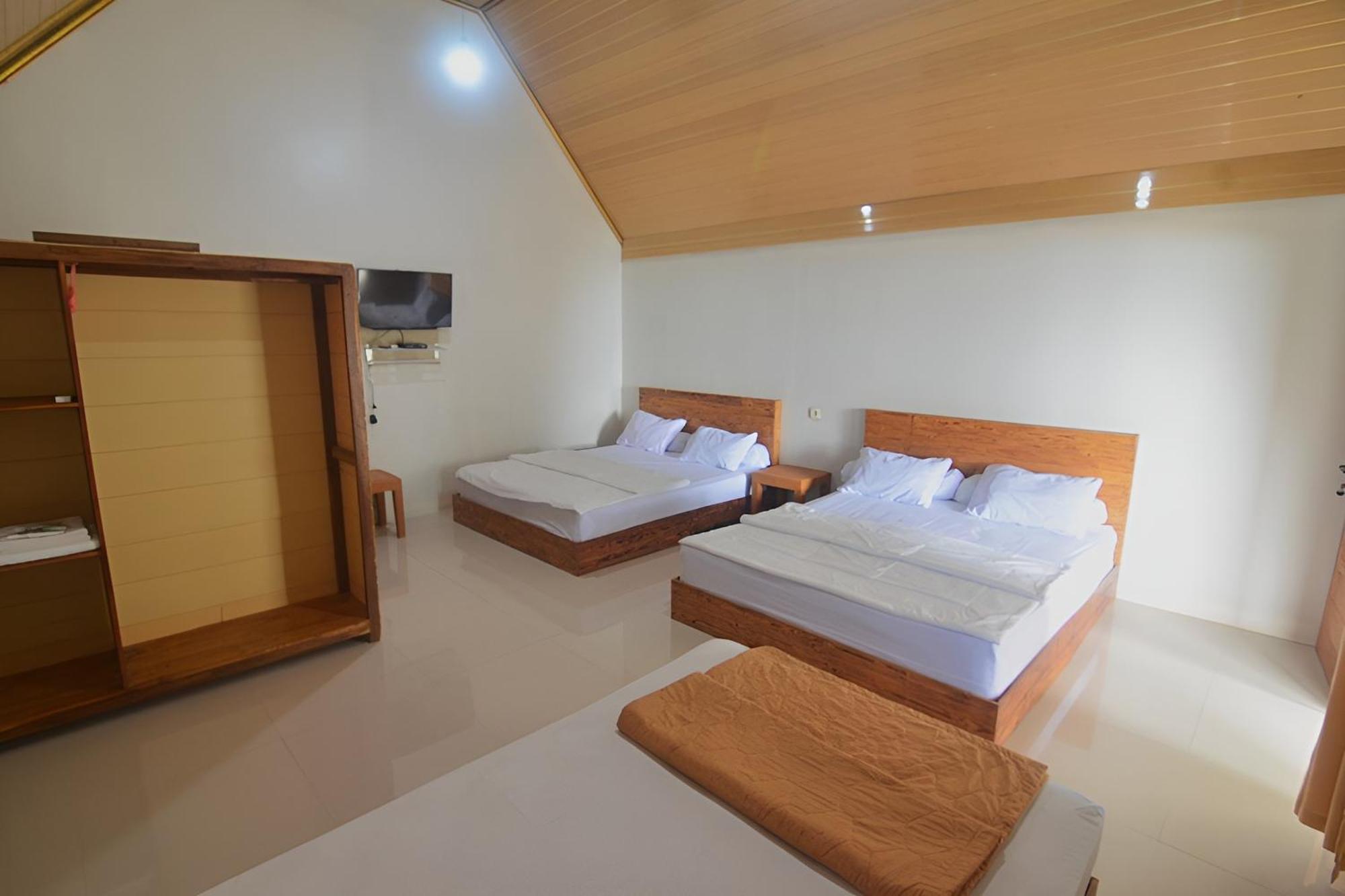 Villa Kopiori Yogyakarta Eksteriør billede