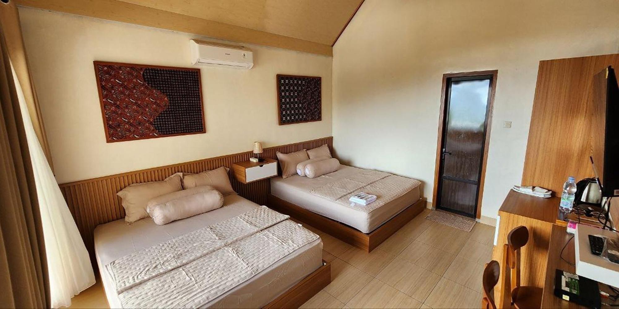 Villa Kopiori Yogyakarta Eksteriør billede